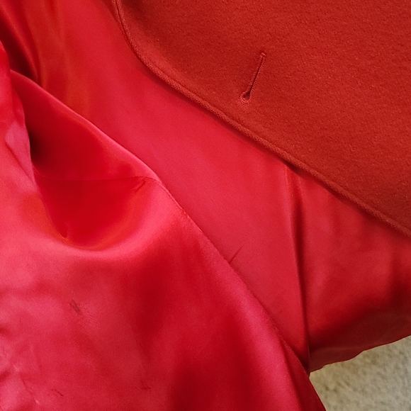 Vintage Evan Picone Red Wool Blazer with Velvet Collar size 8 - Picture 10 of 14